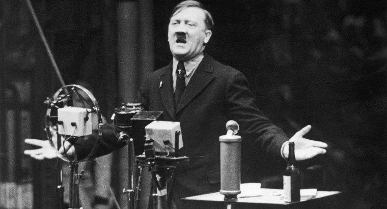 Adolf Hitler'in Yüksekliği Neydi?