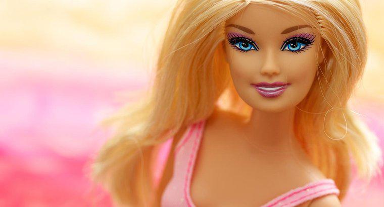 Barbie Dolls Hangi Malzemelerden Yapılmıştır?